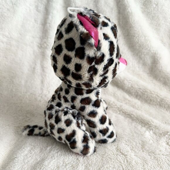 Scent Stations Big Sparkle Eye Pink Leopard Cat 9” Plush Toy - Picture 2 of 5